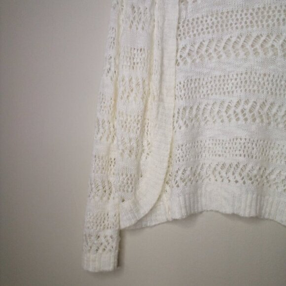 Cloud Chaser Cardigan Sweater Cropped Leightweight Open Long Sleeve White - Picture 12 of 16